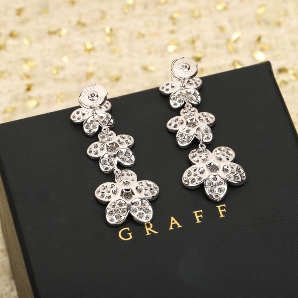 Wild Flower Diamond Blossom: Blooming lightly and elegantly